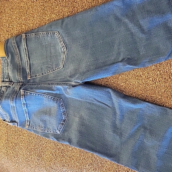 AMERICAN EAGLE - Picture 7 of 8